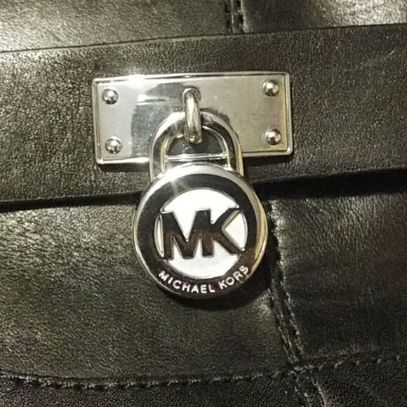 Michael kore - Picture 4 of 6